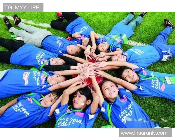 小圣足球：探索青少年足球发展的新路径与未来愿景