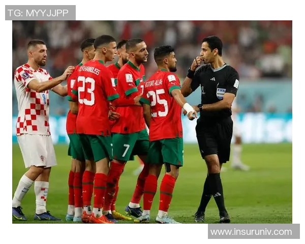 足球员在场内外的言辞与态度对比赛和球队氛围的深远影响分析 足球员在场内外的言辞与态度对比赛和球队氛围的深远影响分析